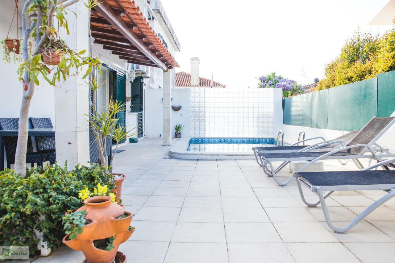 Help Yourself Hostels - Carcavelos Coast Экстерьер фото